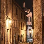 Logis 8 St Front Urbain