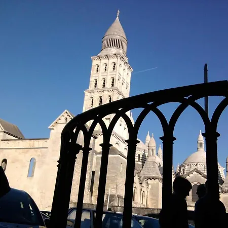 公寓 Logis 8 St Front Urbain