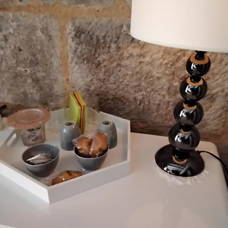 Logis 8 St Front Urbain 佩里格