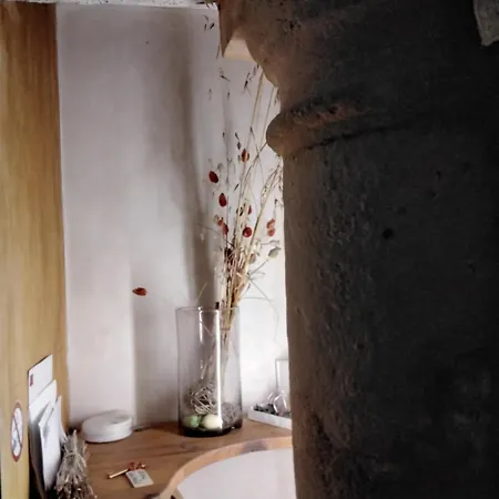 Logis 8 St Front Urbain 公寓