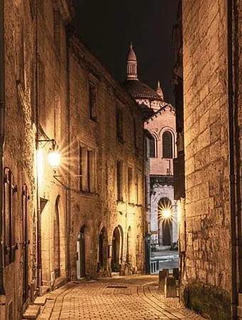 Logis 8 St Front Urbain