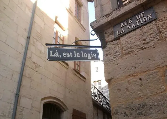 Logis 8 St Front Urbain Appartement