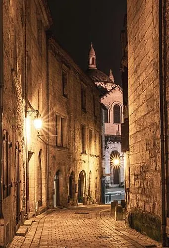 Logis 8 St Front Urbain